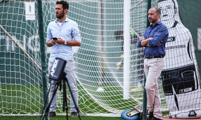 Sporting avançou para o despedimento de 20 funcionários - TVI