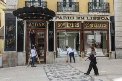 Covid-19: Câmara de Lisboa vai gastar mais 20 milhões de euros para apoiar empresas - TVI