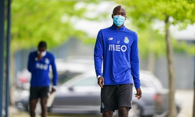 FC Porto: Danilo, Zé Luís e Soares discordam de código de conduta - TVI