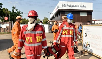 Oito mortos e mil hospitalizados devido a fuga de gás numa fábrica na Índia - TVI