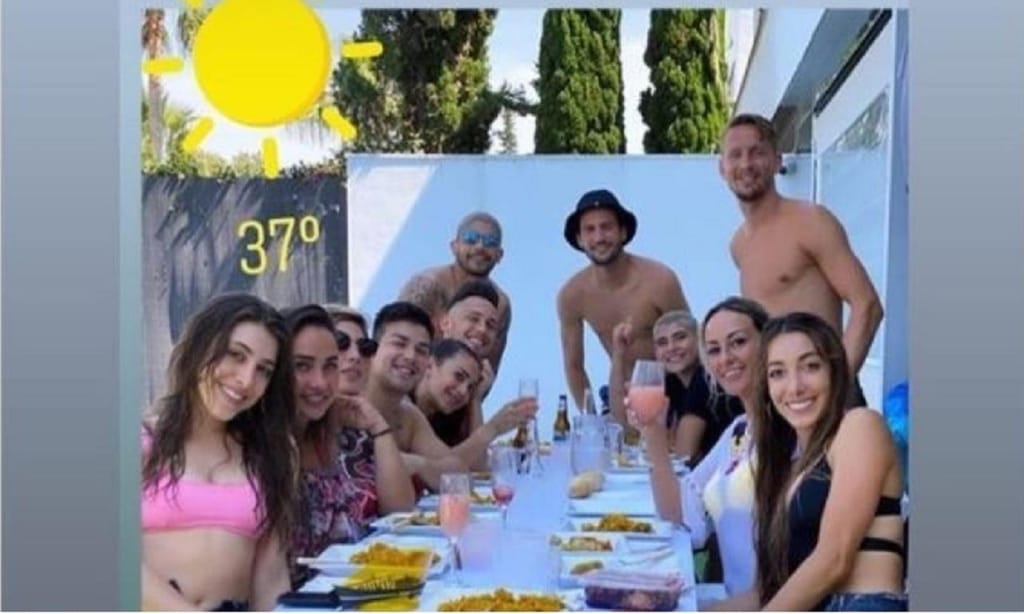 Jogadores do Sevilha quebram regras da quarentena (Instagram)