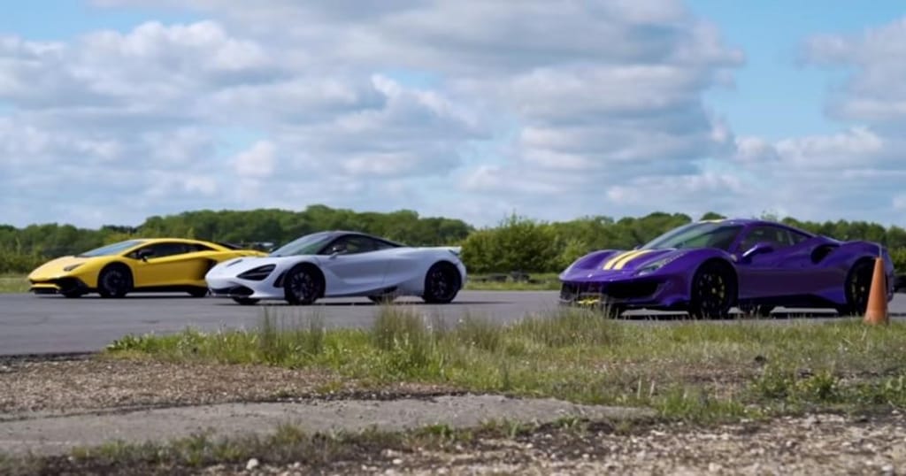 Drag Race Ferrari 488 Pista, McLaren 720S e Lamborghini Aventador SV (Reproduçao Youtube Carwow)