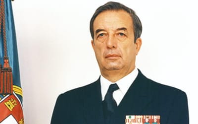 Morreu o almirante Vieira Matias, antigo chefe do Estado-Maior da Armada - TVI