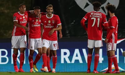 VÍDEO: o golo de Weigl que valeu a vitória ao Benfica - TVI