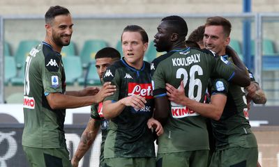 VÍDEO: Nápoles vence Udinese e pressiona Paulo Fonseca - TVI