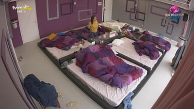 Maluma anima a manhã de Noélia - Big Brother