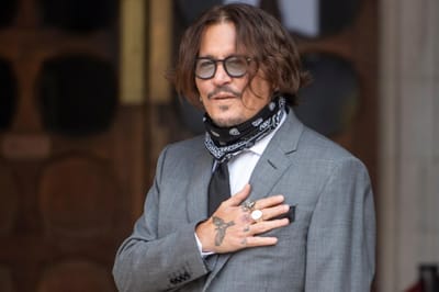 Johnny Depp forçado a abandonar elenco de "Monstros Fantásticos" após perder caso em tribunal - TVI
