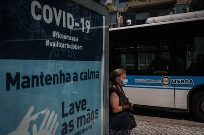 Covid-19: 70 autocarros reforçam transportes públicos na região de Lisboa - TVI