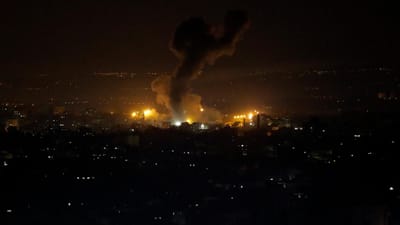 Israel bombardeia Faixa de Gaza em resposta a ataques do Hamas - TVI