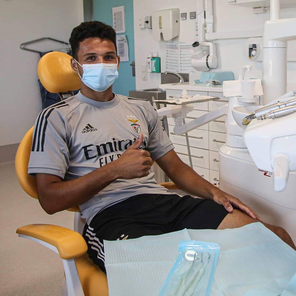 Dia de exames médicos no Benfica