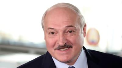 Bielorrússia: Lukashenko ordena fim dos protestos e controlo das fronteiras - TVI