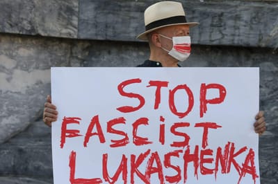 Lisboa: dezenas de pessoas manifestam-se contra violência na Bielorrússia - TVI