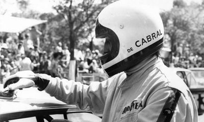 Morreu Nicha Cabral, o primeiro piloto português na Fórmula 1 - TVI