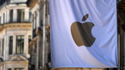 Apple torna-se 1.ª empresa dos EUA a valer mais de 2 biliões de dólares em bolsa - TVI