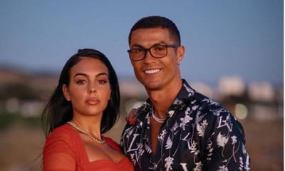 Ronaldo não economizou nos mimos no aniversário de Georgina - TVI