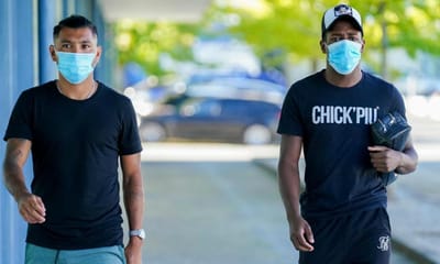 FC Porto: Zé Luís e Nakajima não foram vistos no Olival para o arranque - TVI