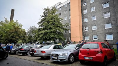 Polícia alemã encontra corpos de cinco irmãos num apartamento da cidade de Solingen - TVI