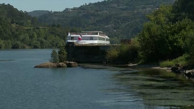 Covid-19: subiu para oito número de infetados em navio cruzeiro no Douro - TVI