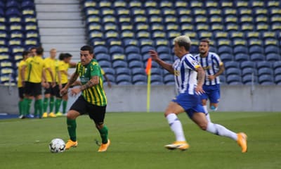 Taremi marca na vitória do FC Porto em jogo-treino contra o Tondela - TVI