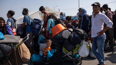 Mais de 200 refugiados na ilha grega de Lesbos infetados com covid-19 - TVI