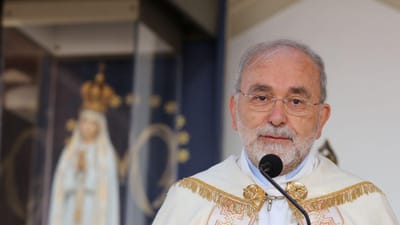 Bispo de Viana do Castelo morre em despiste na A2 - TVI