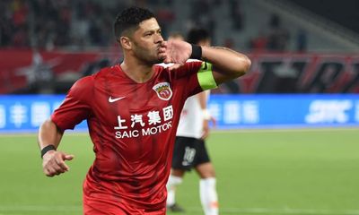 VÍDEO: golo de Hulk dá vitória ao Shanghai SIPG de Vítor Pereira - TVI