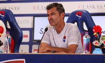 Gil Vicente: treinador Rui Almeida recuperado da covid-19 - TVI