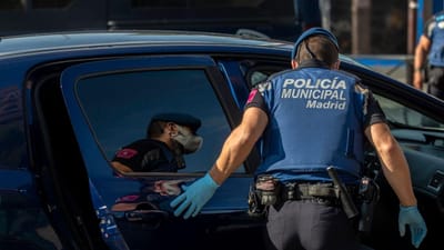 Covid-19: Madrid pede intervenção "urgente" do exército e mais polícia a fiscalizar quarentenas - TVI