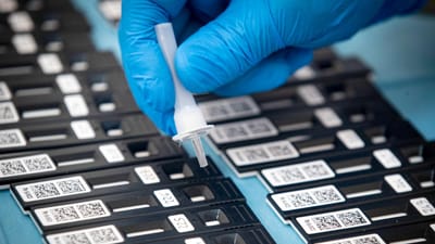 Covid-19: testes de antigénio podem gerar mais "falsos positivos" - TVI