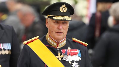 Rei da Noruega hospitalizado em Oslo - TVI