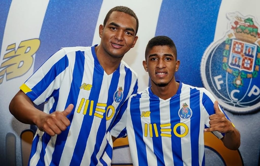 Germán Meneses e Yoni Mosquera (FC Porto)