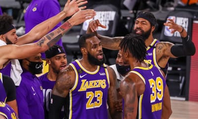 NBA: guiados por triplo-duplo de LeBron, Lakers estão na final - TVI
