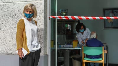 Vacina contra pneumonia será gratuita "logo que haja indicação técnica" - TVI