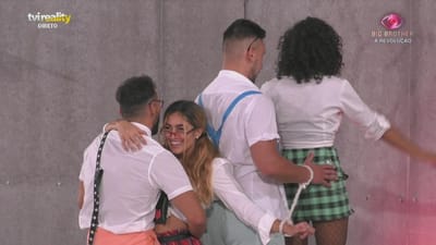 Dança sensual deixa Renato e André Abrantes em «brasa» - Big Brother