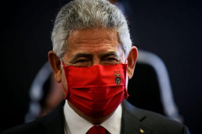 Luís Filipe Vieira suspende funções como presidente do Benfica - TVI