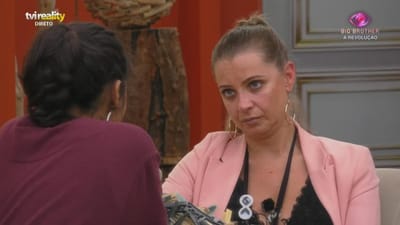 Andreia desabafa com Jéssica Fernandes - Big Brother