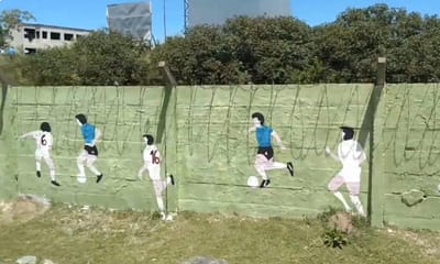 VÍDEO: adeptos pintam o Golo do Século em mural gigante - TVI