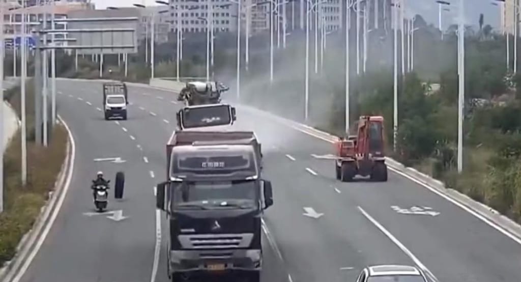 Acidente com um pneu na China (Reprodução Youtube)