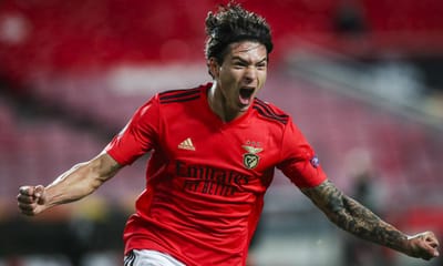 Benfica: Darwin também falha meia-final com o Estoril - TVI