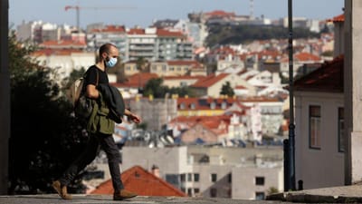 Covid-19: 3.817 novas infeções e 62 mortos nas últimas 24 horas em Portugal - TVI