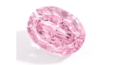 "O Espírito da Rosa": diamante raro vendido por 22,5 milhões de euros - TVI