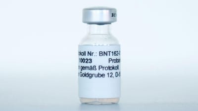 Covid-19: ensaios clínicos da vacina Pfizer-BioNTech publicados em revista científica - TVI