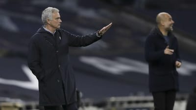 Inglaterra: Mourinho bate trio português do City e assume liderança - TVI