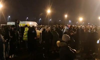 VÍDEOS: 500 adeptos protestam com violência após derrota do Celtic - TVI