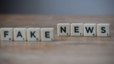 Fake News: Bruxelas admite ser “difícil” punir quem propaga notícias falsas - TVI