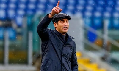 Paulo Fonseca expulso em empate da Roma com dois golos anulados - TVI