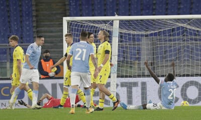 VÍDEO: Caicedo marca deitado, mas Lazio perde com o Verona de Veloso - TVI