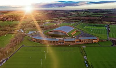 FOTOS E VÍDEO: a incrível nova academia de 100 milhões do Leicester - TVI