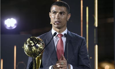 Ronaldo, Bruno Fernandes e Rúben Dias nomeados para os Globe Soccer Awards - TVI
