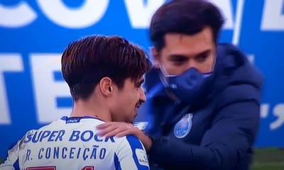 VÍDEO: a irritação do filho de Conceição após o empate do FC Porto B - TVI